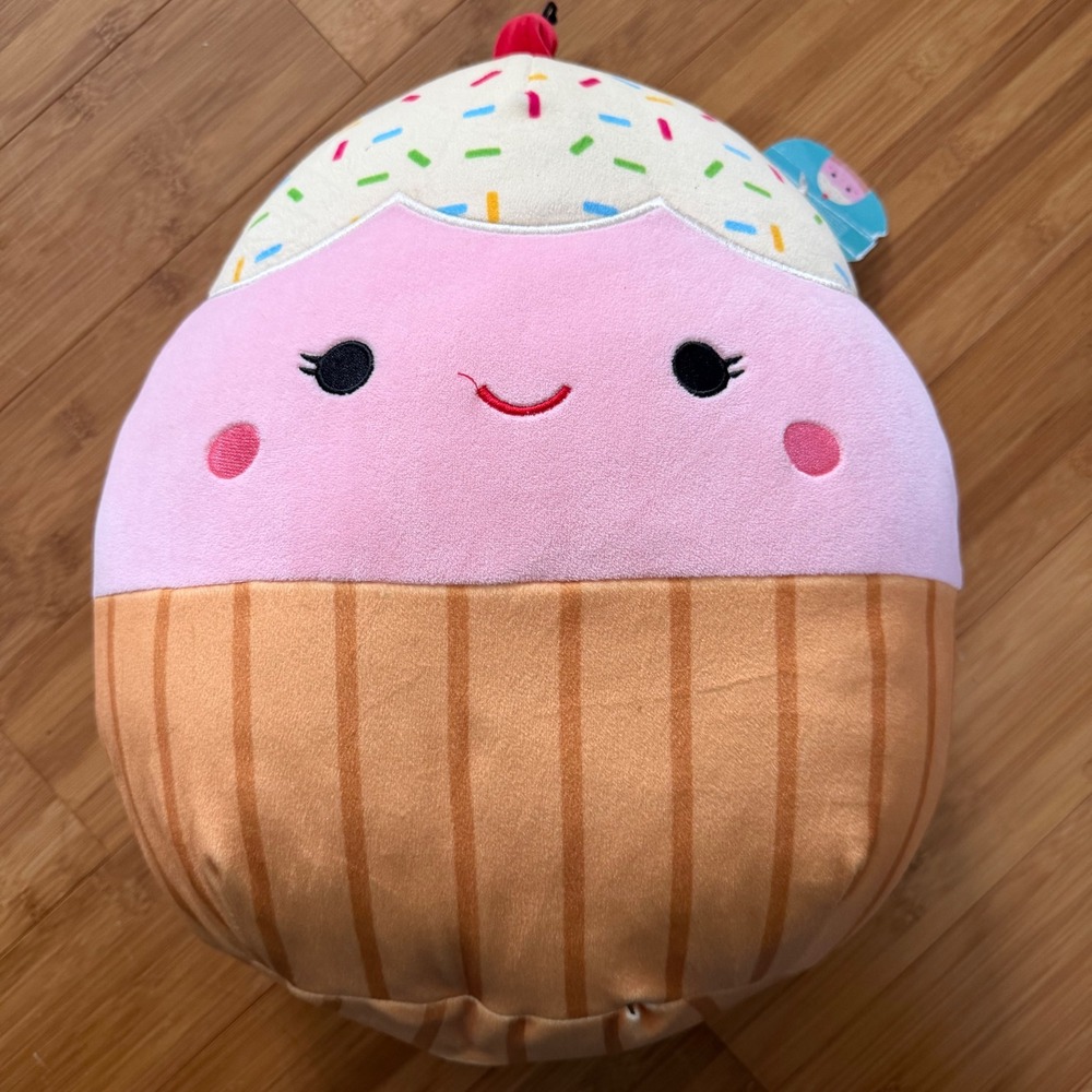 Squishmallows Clara the Cupcake 12 Inch Pink Sprinkle Plush S12 #425 Kellytoy